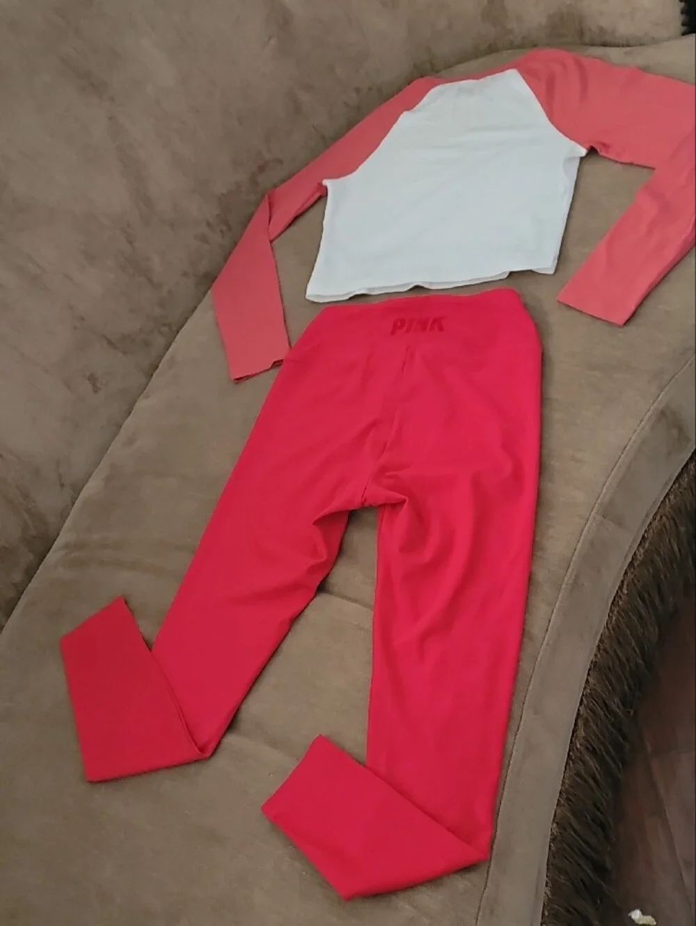 New PINK Victoria's Secret White & Red Logo Activewear Set
